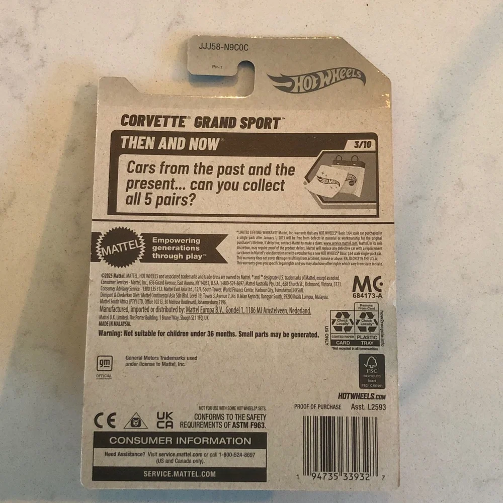 Mattel Hot Wheels Corvette Grand Sport - White and Blue